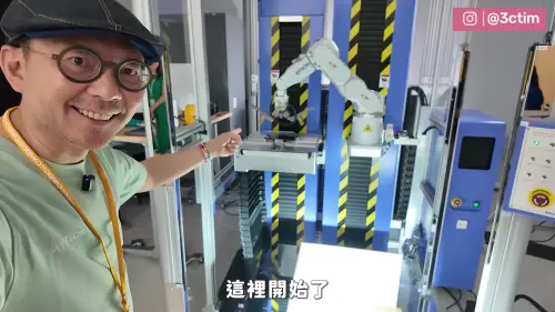 Tim哥受邀開箱Apple Park 內部實驗室。(圖/翻攝3cTim哥生活日常 YT) ▲Tim哥受邀開箱Apple Park 內部實驗室。(圖/翻攝3cTim哥生活日常 YT)