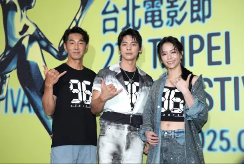 ▲李李仁（左起）、林柏宏、宋芸樺出席《96分鐘》在台北電影節的首映會。（圖／記者嚴俊強攝）