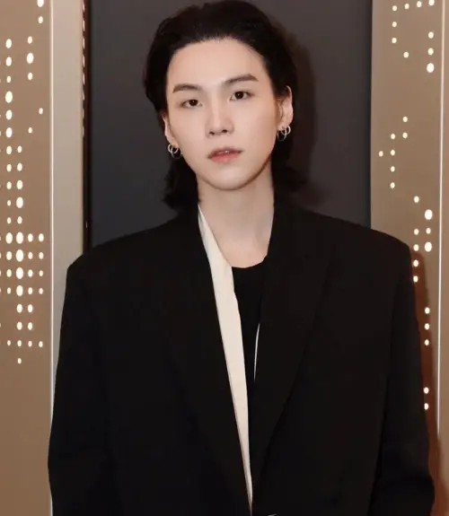 ▲韓國人氣男團BTS（防彈少年團）最後一名當兵成員SUGA今（21）日正式退伍（圖／SUGA IG）