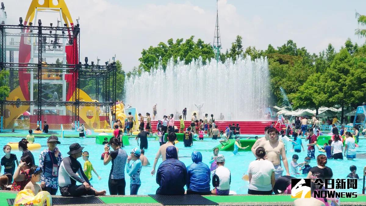 ▲天氣晴朗炎熱，中央氣象署已發布高溫特報，有連續出現36度高溫的機率。（圖／NOWnews攝影中心）