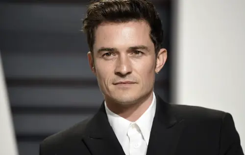 ▲奧蘭多布魯(如圖)對於凱蒂佩芮越來越感到無法忍受,覺得自己的建議,她都聽不進去,還反其道而行。(圖/美聯社/達志影像) ▲奧蘭多布魯(如圖)對於凱蒂佩芮越來越感到無法忍受,覺得自己的建議,她都聽不進去,還反其道而行。(圖/美聯社/達志影像)