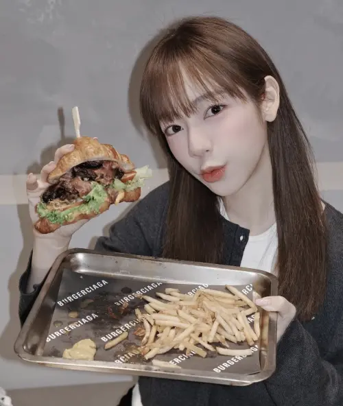 陳天仁近日上節目指控自己曾遭到健身房教練性騷擾。(圖/陳天仁IG) ▲陳天仁近日上節目指控自己曾遭到健身房教練性騷擾。(圖/陳天仁IG)