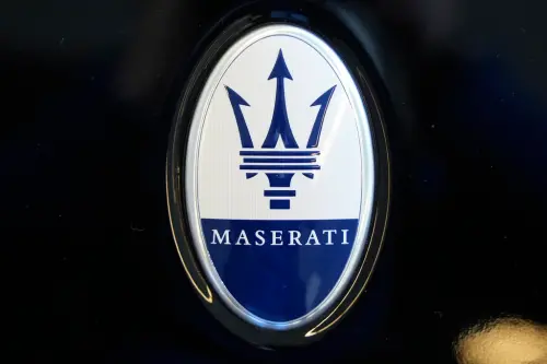 ▲全球第4大汽車製造集團「斯泰蘭蒂斯」(Stellantis)傳出正在考慮出售知名豪華車品牌瑪莎拉蒂(Maserati),外媒披露包括奇瑞汽車(Chery)在內的中國車廠,很可能會對收購瑪莎拉蒂感到興趣。(圖/美聯社/達志影像) ▲全球第4大汽車製造集團「斯泰蘭蒂斯」(Stellantis)傳出正在考慮出售知名豪華車品牌瑪莎拉蒂(Maserati),外媒披露包括奇瑞汽車(Chery)在內的中國車廠,很可能會對收購瑪莎拉蒂感到興趣。(圖/美聯社/達志影像)