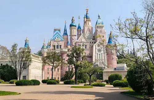 歐樂沃築夢城堡,巧克力觀光工廠,台版迪士尼城堡,嘉義城堡景點,嘉義景點推薦
