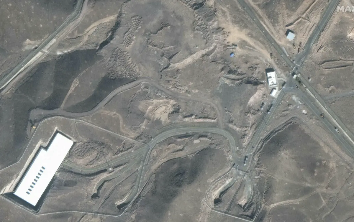 ▲白宮消息人士宣稱，川普所說的停火協議之所以能達成，主要是因美國上週末對伊朗3處核設施發動攻擊，形成戰略壓力。（圖／美聯社／達志影像）