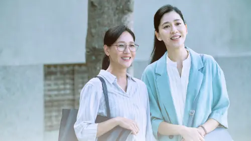 《假日到山裏來看你》張本渝(左)飾羅淑芬老師、徐詣帆(中)飾先生、陳少卉(右)飾兒子舉兩得(圖/大愛提供) ▲《假日到山裏來看你》張本渝(左)飾羅淑芬老師、徐詣帆(中)飾先生、陳少卉(右)飾兒子舉兩得(圖/大愛提供)