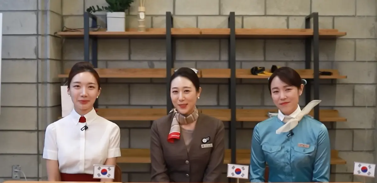 ▲Youtube頻道「KT story」邀請三位曾在韓國航空公司工作多年的空服員，分享工作上遇到台灣旅客的特殊經驗。（圖／YT@KT story）