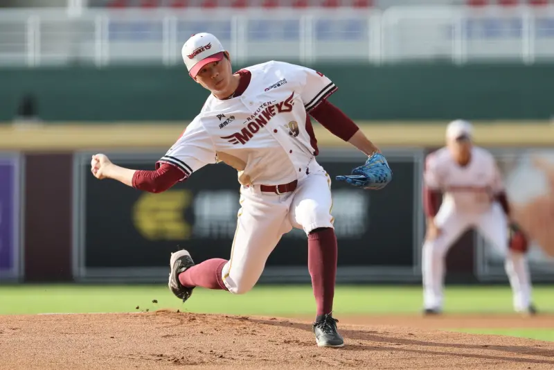 ▲樂天桃猿黃子鵬今日面對台鋼雄鷹，主投6局失1分，拿下本季第4勝。（圖／樂天桃猿提供）