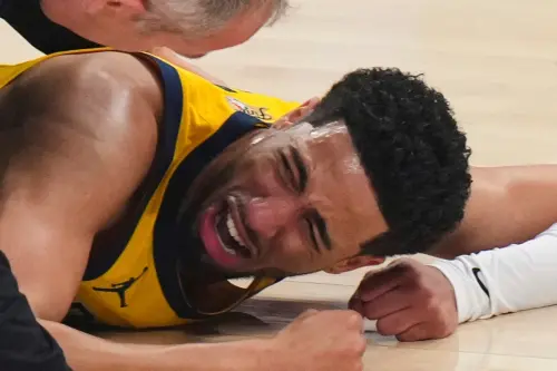 NBA/Haliburton老爸親眼目睹愛子倒地 淚崩力挺:他已證明一切