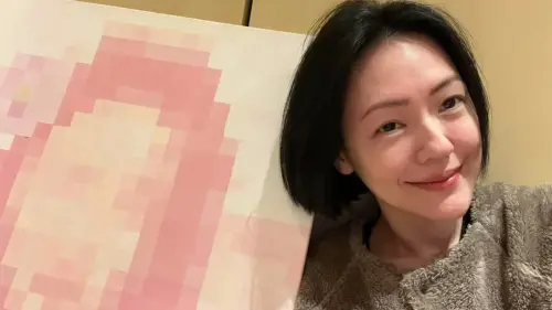 ▲女星小S（如圖，徐熙娣）失去姊姊大S後所有工作全喊停，社群也不再更新，昨（22）日她罕見更新IG，為二女兒Lily（許韶恩）的個人畫展做宣傳。（圖／小S IG）