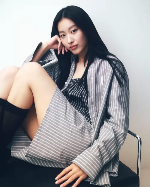 ▲攝影大師Isaac Lam為陳康堤打造出道首波造型。（圖／香港華納音樂 提供）