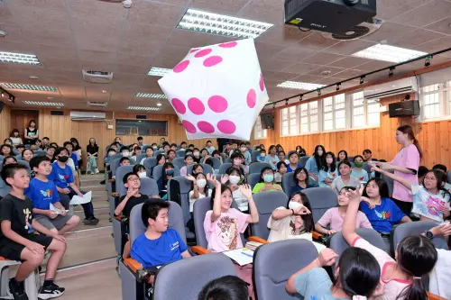 透過多元教育活動,讓同學們建立正確的知識與態度,打造更友善且具包容力的校園環境。(圖/業者提供) ▲透過多元教育活動,讓同學們建立正確的知識與態度,打造更友善且具包容力的校園環境。(圖/業者提供)