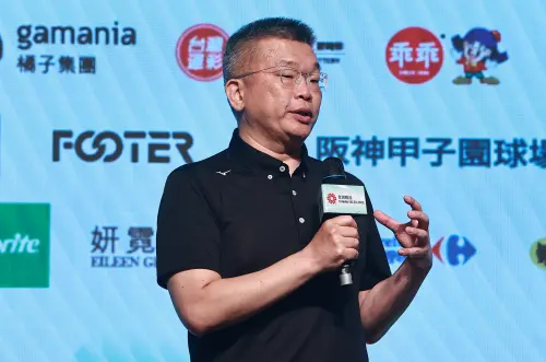 WBC/卡仔、費仔接電話了!蔡其昌親曝:3混血球星都「樂意會面」