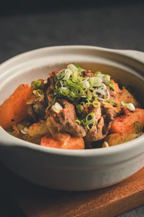 ▲簡單食材、步驟就能料理出大人小孩都愛的「馬鈴薯燉肉」。(圖/普橘島提供) ▲簡單食材、步驟就能料理出大人小孩都愛的「馬鈴薯燉肉」。(圖/普橘島提供)