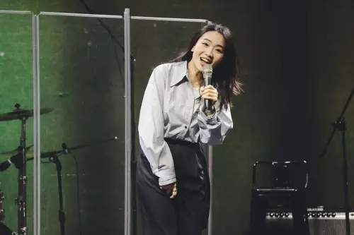 ▲林妍霏（如圖）爆賀瓏曾叫天殘墮胎掀兩派爭論！網友批：隨意公開兩人隱私。（圖／林妍霏IG）