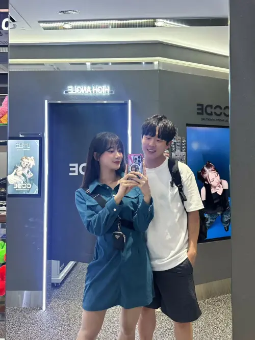 ▲金正錫（右）上週生日官宣與金韓拿（左）交往就傳出即將結婚喜訊。（圖／翻攝自金正錫IG）