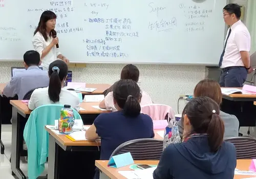 ▲高屏澎東分署人才資源發展中心開辦服務與職能提升課程,上課的情形。(圖/勞動部高屏澎東分署提供) ▲高屏澎東分署人才資源發展中心開辦服務與職能提升課程,上課的情形。(圖/勞動部高屏澎東分署提供)