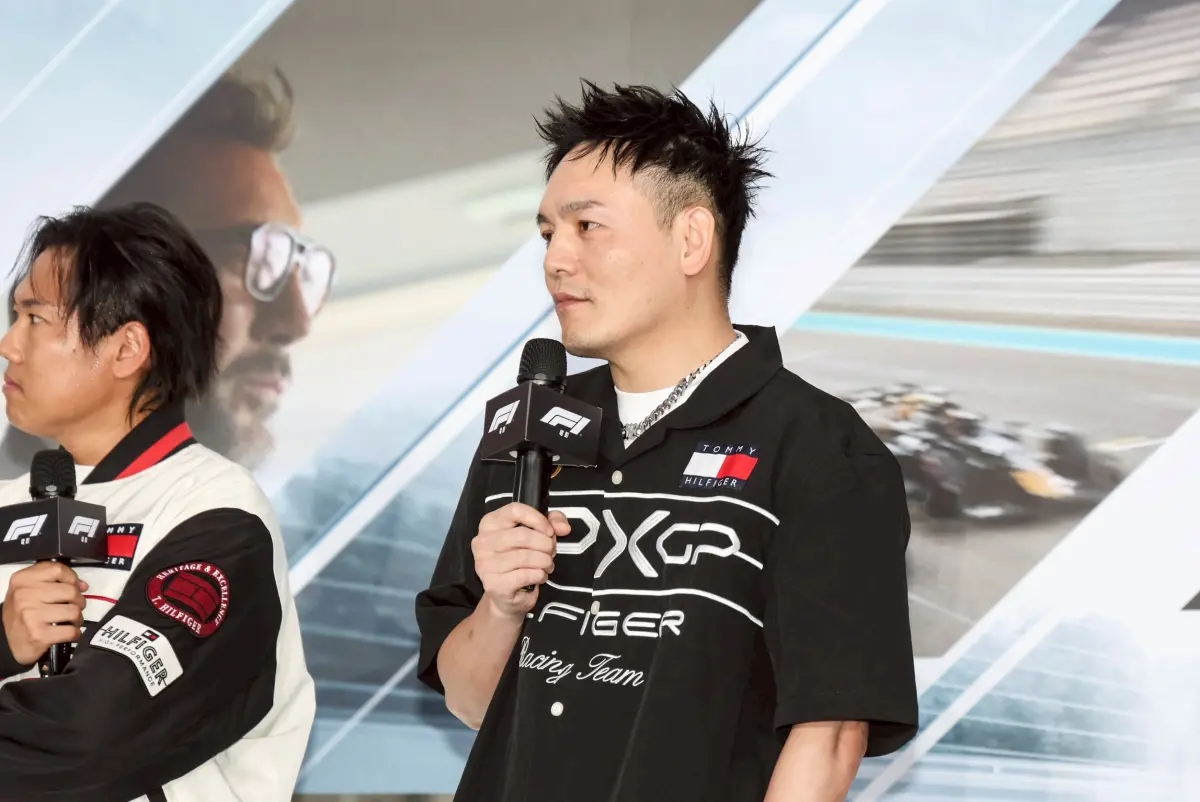 ▲玖壹壹今（24）日出席《F1電影》首映活動，春風（如圖）受訪聽到柯震東近日官司敗訴賠23萬，他突露錯愕反應，隨後笑說會主動聯絡並關心朋友近況。（圖／記者朱永強攝）