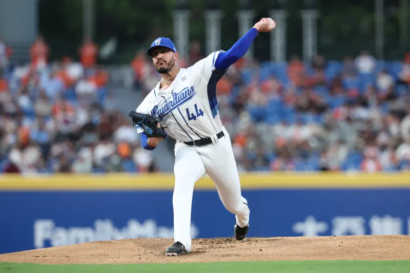 ▲富邦悍將魔力藍今日先發面對統一獅，繳出6局無失分好投，拿下本季第4勝。（圖／富邦悍將提供）