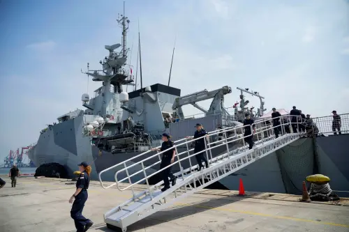 英艦再度穿台海!英外相:英國在台海、南海將有更多自由航行行動