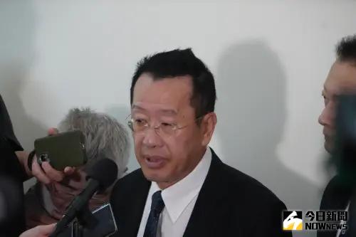 才被賴清德稱讚！顧立雄接見這國竟「把國旗放反」　他酸：快鼓掌
