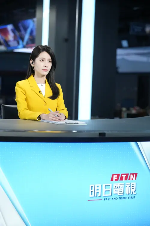 ▲《零日攻擊》Janet（前）飾演台灣總統。（牽猴子提供）