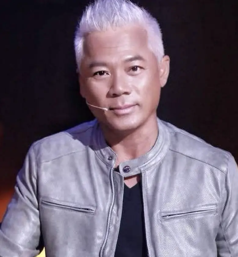 ▲巫啟賢(如圖)將在金曲獎典禮上向已故好友馬兆駿致敬。(圖/台視提供)