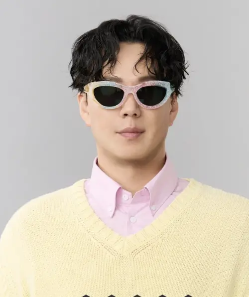 ▲蕭煌奇（如圖）將在金曲獎典禮上表演翁孝良的經典歌曲，坦言壓力頗大。（圖／台視提供）