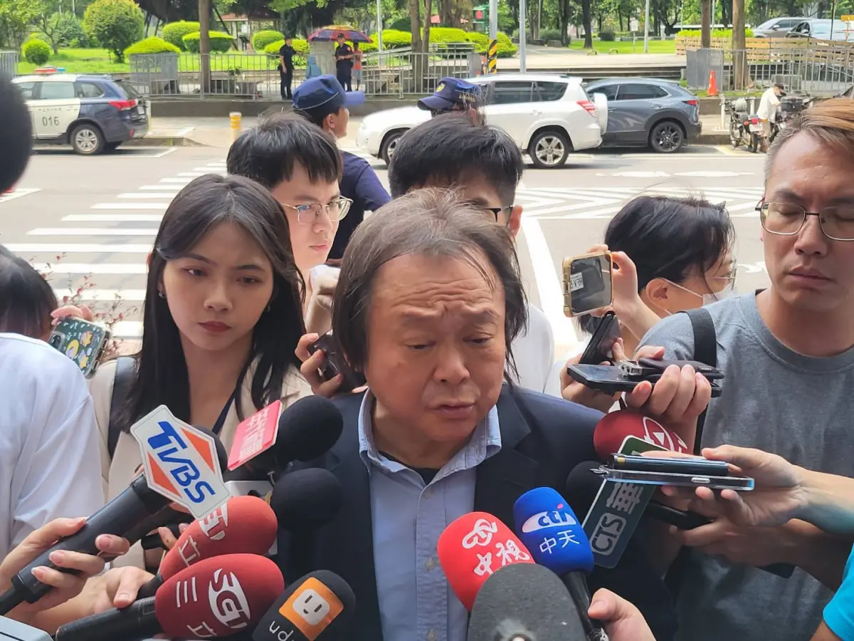 ▲王世堅呼籲，不要曲解國家元首的談話，原意就是團結、要大團結。（圖／記者陳佩君攝，2025.06.25）