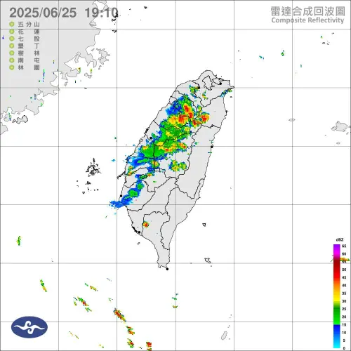 ▲25日晚間對流雲系發展旺盛，易有短延時強降雨。