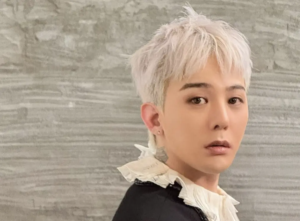 ▲GD權志龍確定11月來大巨蛋開唱，這次擋黃牛的制度有望升級，改採「抽選制」，比照劉德華演唱會的售票方式辦理。（圖／GD IG＠xxxibgdrgn）