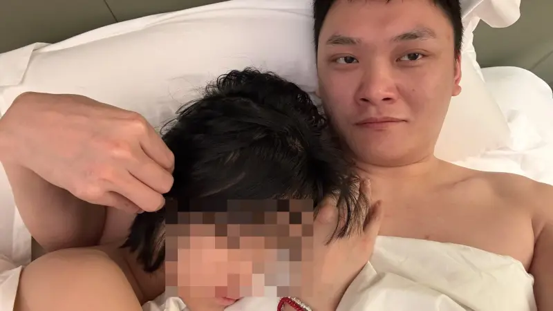 ▲小米前總監馮德兵在微博被爆料包養200名女子，引發譁然。（圖／翻攝自微博）