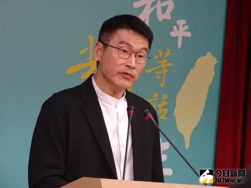 鄭麗文質疑蔡康永不要大陸利益　梁文傑反嗆：配合中共論述