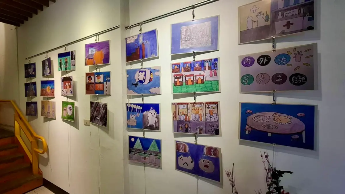 ▲紙芝居在地故事聯展「山海傳情、古厝懷思」即日起至7/12林園圖書館登場。（圖／翻攝畫面）