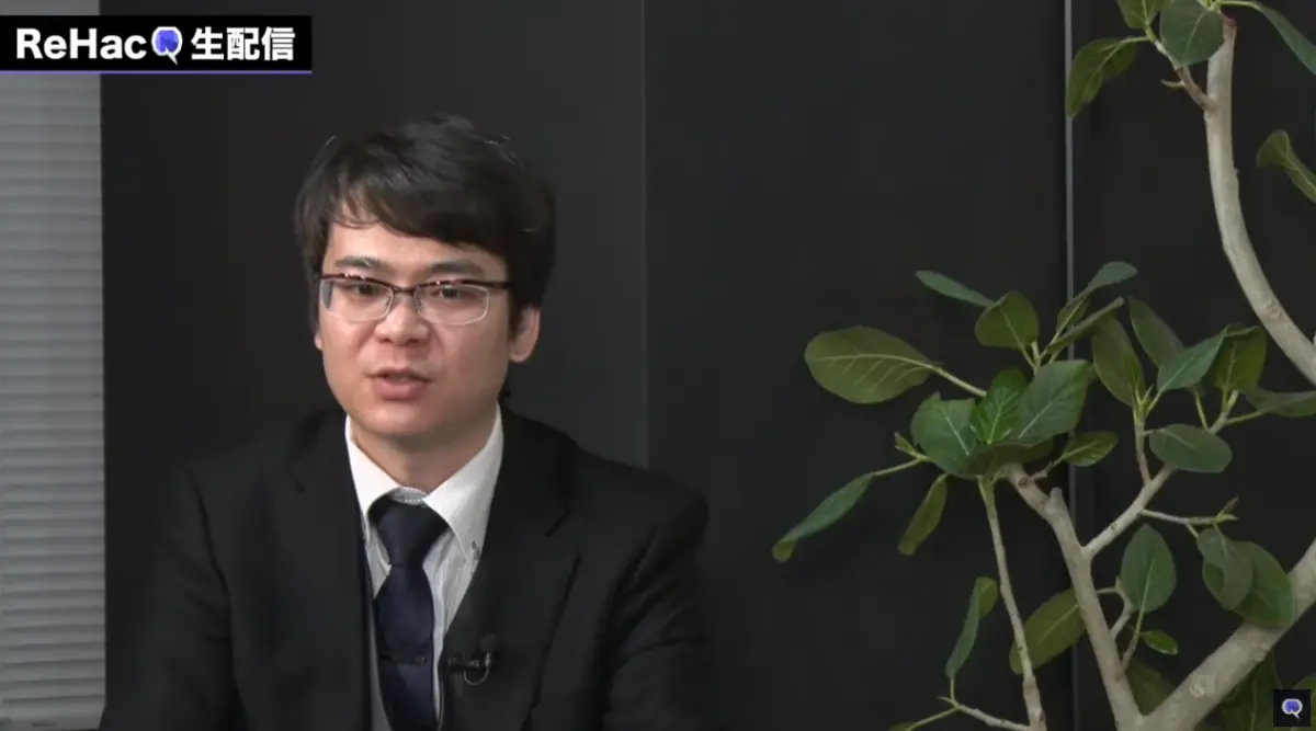 ▲定居在日本的中國人徐浩予，表態要參選2026年熱海市長，但不只日文能力差，甚至還在「歸化申請中」連日本國籍都沒有，引發網友熱議。 （圖／翻攝自Youtube頻道／ReHacQ−リハック−【公式】）