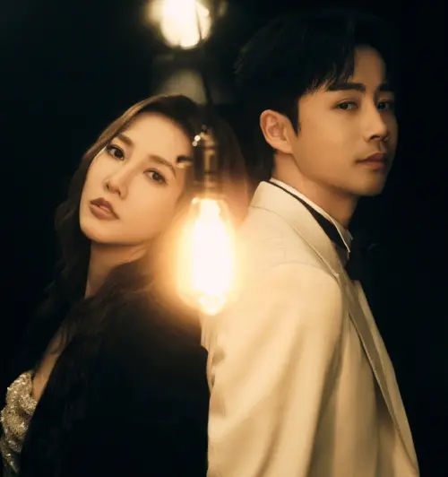 〈不得不愛〉弦子(左)近況曝!被老公李茂(右)讚越來越辣 《浪姐2》掀回憶殺。(圖/弦子微博) ▲〈不得不愛〉弦子(左)近況曝!被老公李茂(右)讚越來越辣 《浪姐2》掀回憶殺。(圖/弦子微博)