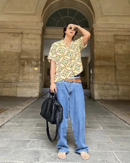 ▲孔劉在巴黎穿夾腳拖逛街。（圖／孔劉IG）