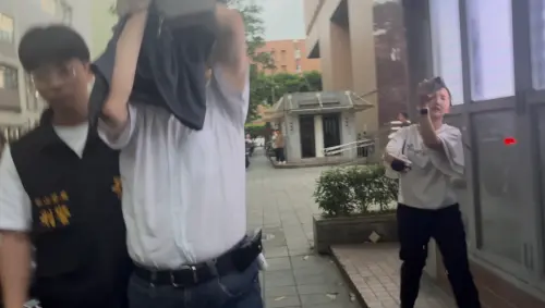 「洗牙痛」毆打女牙醫藏鏡人曝光!地球村老闆遭逮