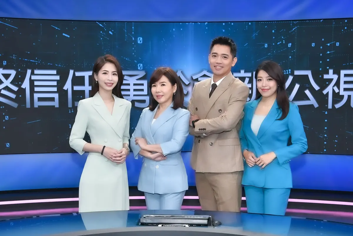 ▲公視今（27）日舉行新聞改版記者會，邀請當家主播四位主播共同出席，其中涂恩晨（右1）分享了因為同時有以色列、加薩地區的記者朋友，看到戰爭新聞有些五味雜陳。（圖／公視提供）