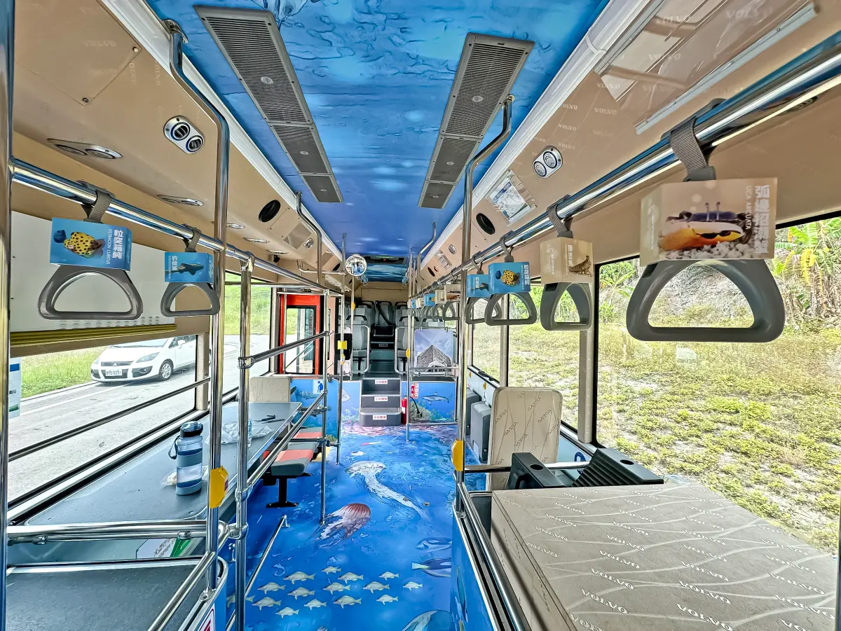 ▲搭乘台灣好行679彷彿潛入海洋世界(圖／觀旅局提供2025.6.28)