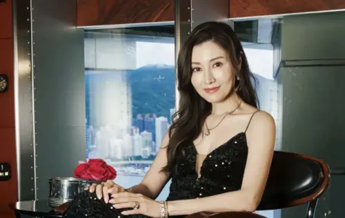 ▲李嘉欣曾是「最美港姐」之一，年輕時緋聞不少，名字常和富商或男星連在一起。（圖／摘自李嘉欣 微博）