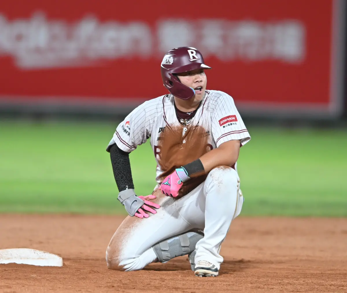 ▲樂天桃猿陳佳樂昨日搶攻二壘未果，成為最後1個出局數。（圖／樂天桃猿提供）