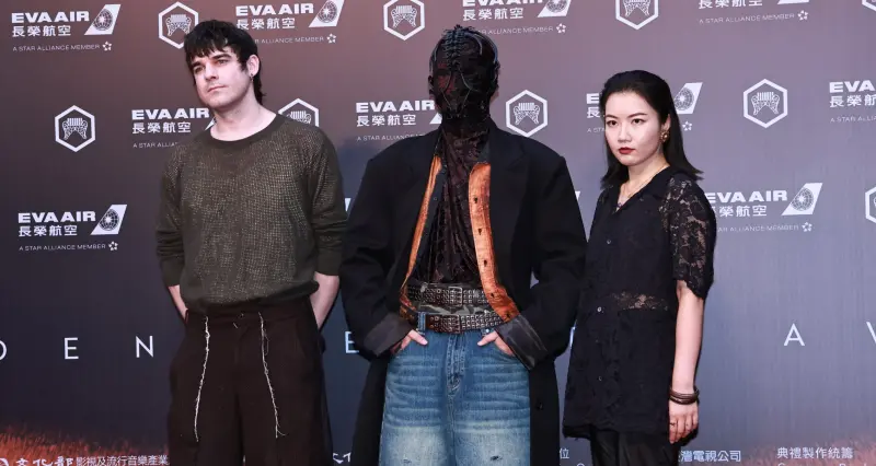 金曲獎／自動鮪魚紅毯「看不到路」！去年當漫威英雄上場粉絲看呆