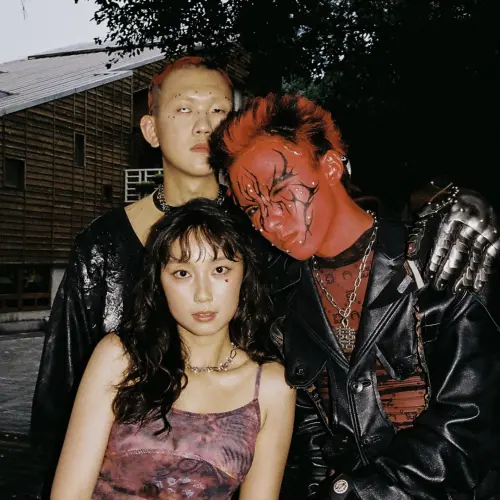 ▲自動鮪魚去年的紅毯造型被稱像「漫威英雄」。(圖/自動鮪魚IG) ▲自動鮪魚去年的紅毯造型被稱像「漫威英雄」。(圖/自動鮪魚IG)