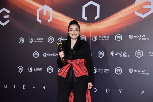 2025金曲獎最佳原住民語歌手由Kumu Basaw 姑慕·巴紹拿下。(圖/NOWNEWS攝影中心) ▲2025金曲獎最佳原住民語歌手由Kumu Basaw 姑慕·巴紹拿下。(圖/NOWNEWS攝影中心)