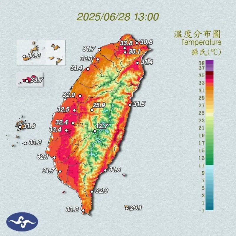 ▲周六中午已經熱到受不了，7月真正「高溫地獄」要來了，氣象專家吳德榮提醒，周日北中南高溫恐飆37度，未來「這3天」有挑戰今年高溫的機率。（圖／張勵德攝）