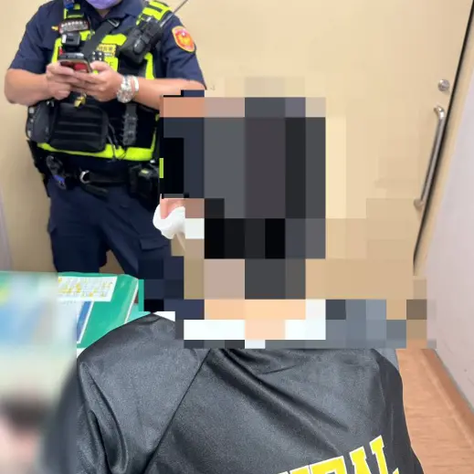 ▲台中一對夫妻昨（28）日發生爭執，李姓妻子持指甲刀劃傷丈夫耳部送醫。（圖／翻攝畫面）