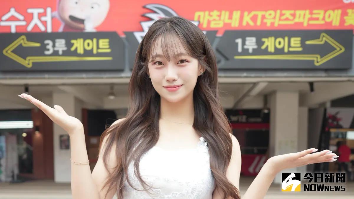 ▲李瑞允不僅從小就開始跳啦啦隊，長大後更是當過跆拳道國手、經紀公司練習生，如今成為職棒應援舞台啦啦隊成員，她在接受《NOWNEWS今日新聞》專訪時，坦言自己不排斥到海外發展，也希望能到台灣做交流，直言：「我的舞台不設限！」（圖／記者張一笙攝）