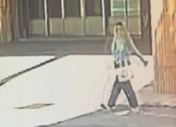 ▲42歲周女21日下午與66歲母親爭吵後，疑似持水果刀攻擊媽媽後逃到台中。（圖／民眾提供）