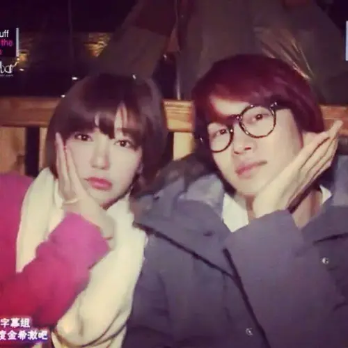 ▲郭雪芙(左)、金希澈(右)因一同參與《我們結婚了》相識,多年後仍維持好交情。(圖/大腿夫婦 -希澈 雪芙 臉書) ▲郭雪芙(左)、金希澈(右)因一同參與《我們結婚了》相識,多年後仍維持好交情。(圖/大腿夫婦 -希澈 雪芙 臉書)